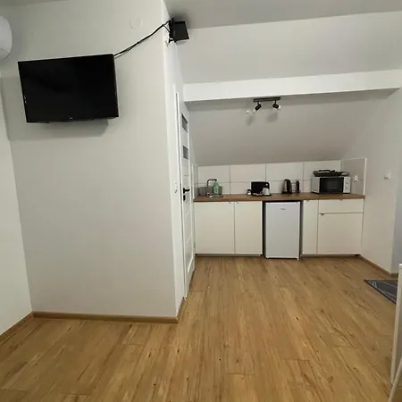 Przystanek Apartment *