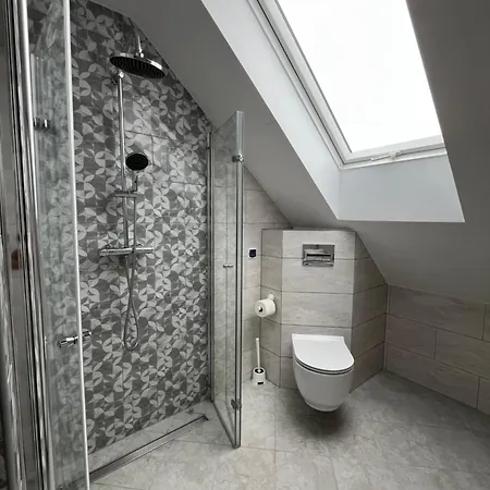 Przystanek * ザトル