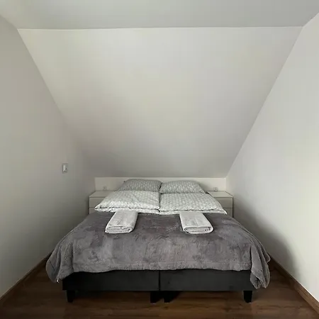 Przystanek Apartment